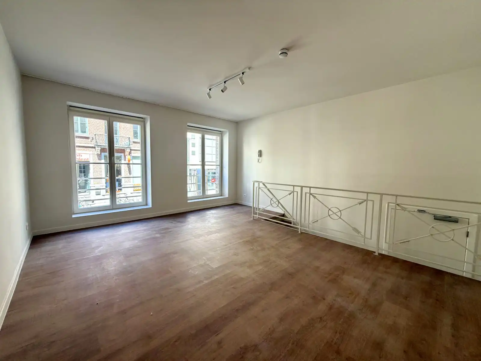 Gerenoveerd kantoor te huur in hartje Leuven foto 2