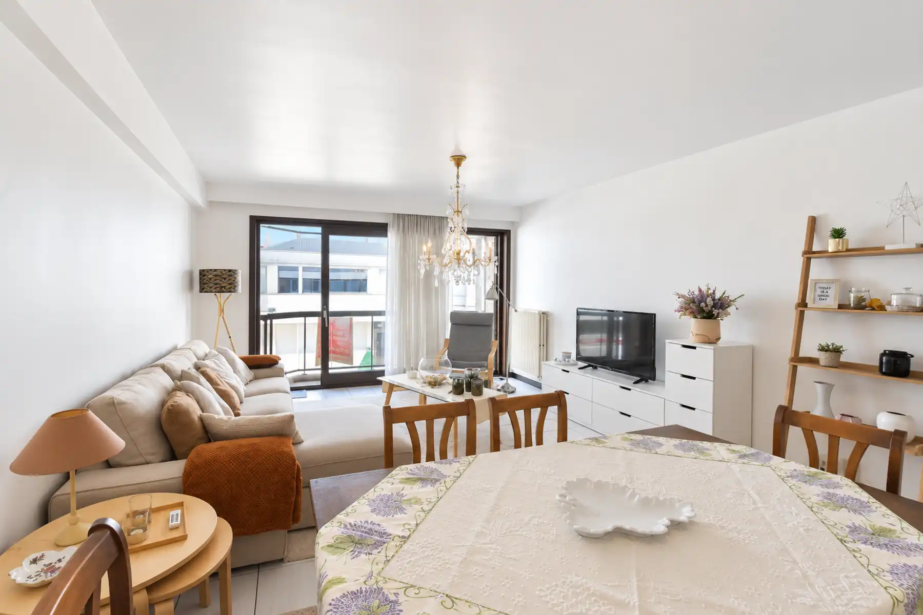 Appartement te huur foto 2