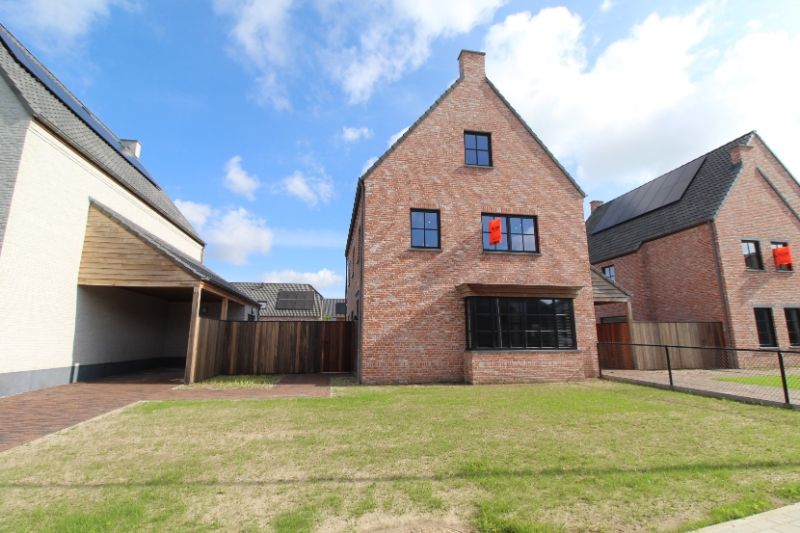 Woning met uniek landelijk karakter te Izegem foto 29