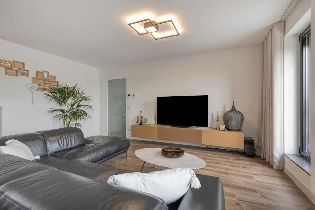 Prachtig dakappartement (140m2) vlakbij Boekenberg Park met 2 slks, 2 grote terrassen en ruim garage! foto 31