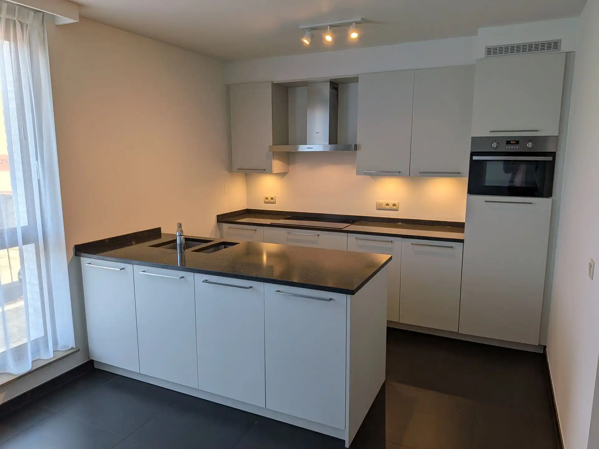 Recent appartement in het centrum van Schilde foto 3