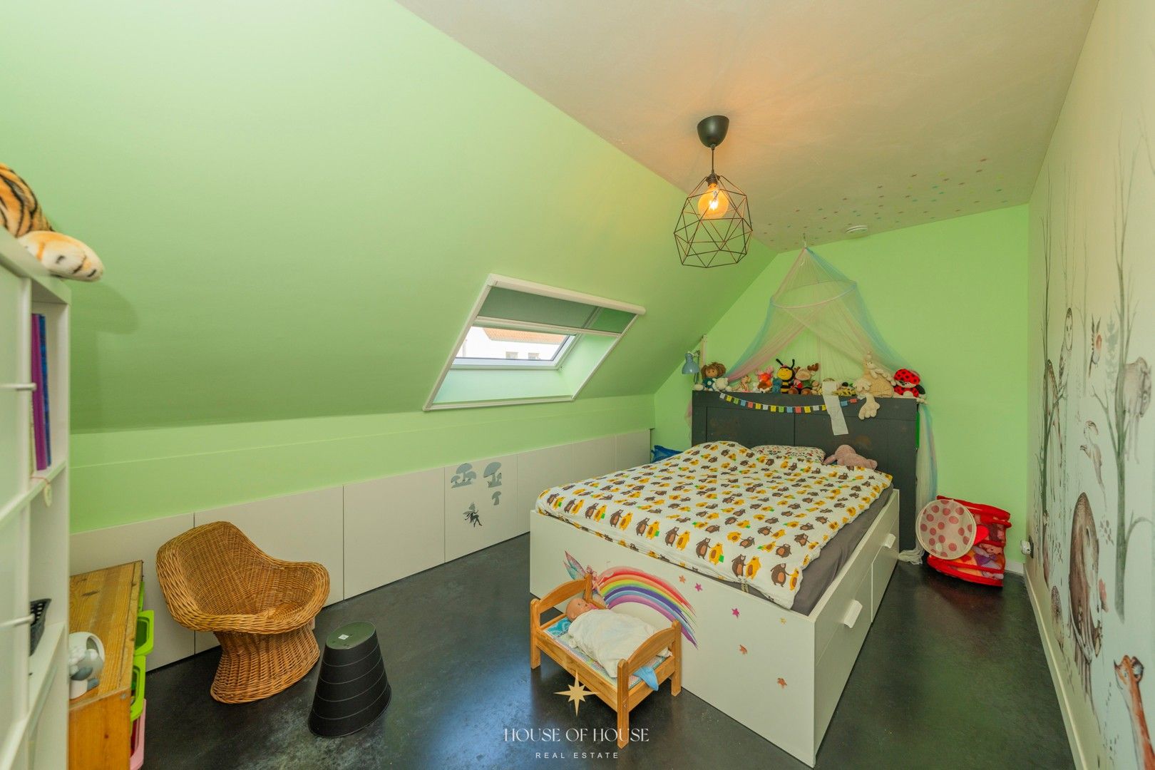 Scandinavisch geïnspireerde passiefbouw villa met natuurlijke tuin en innovatieve topafwerking foto 14