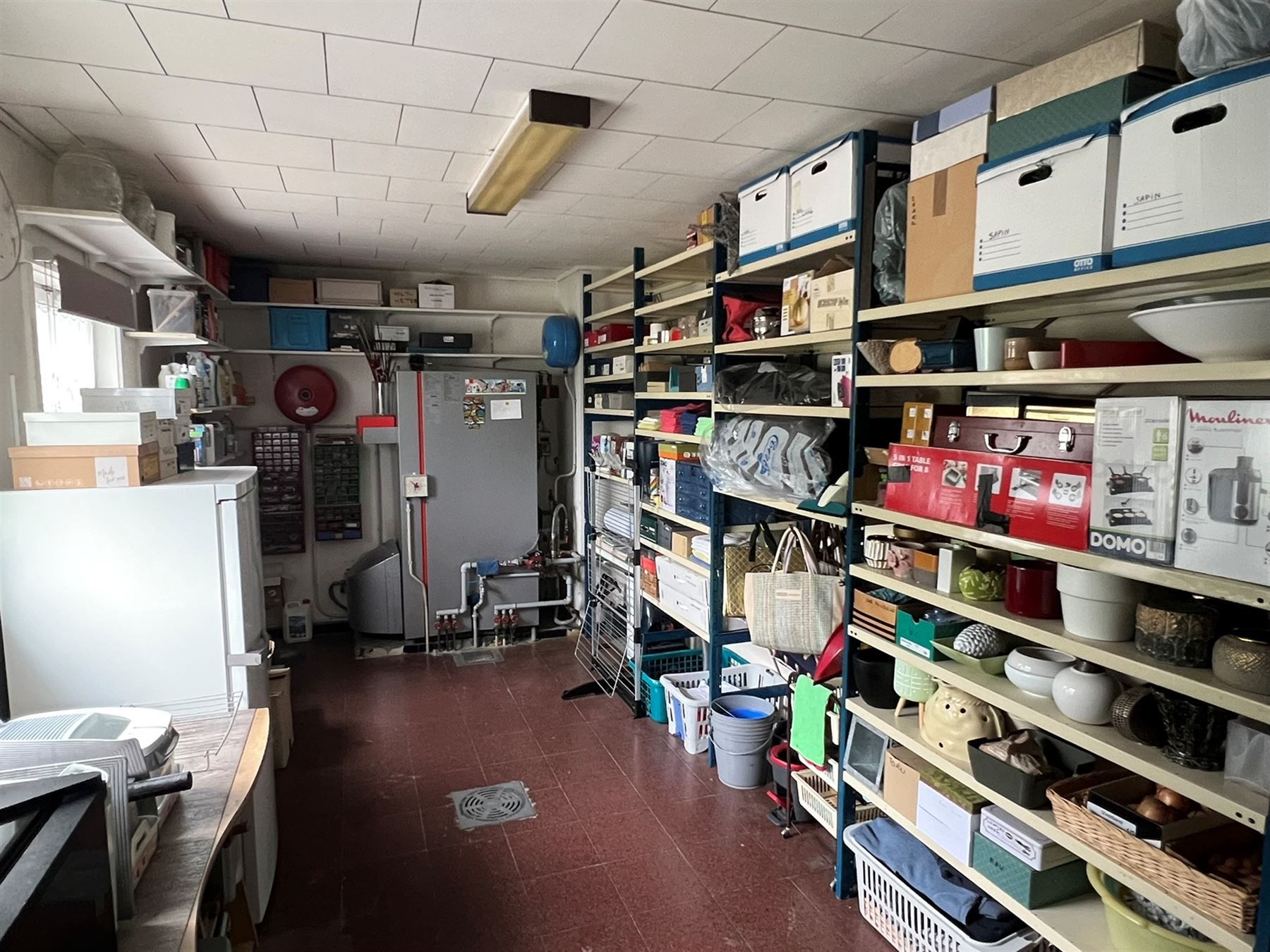 Comfortabele woning met een prachtige tuin en praktische bijgebouwen foto 9