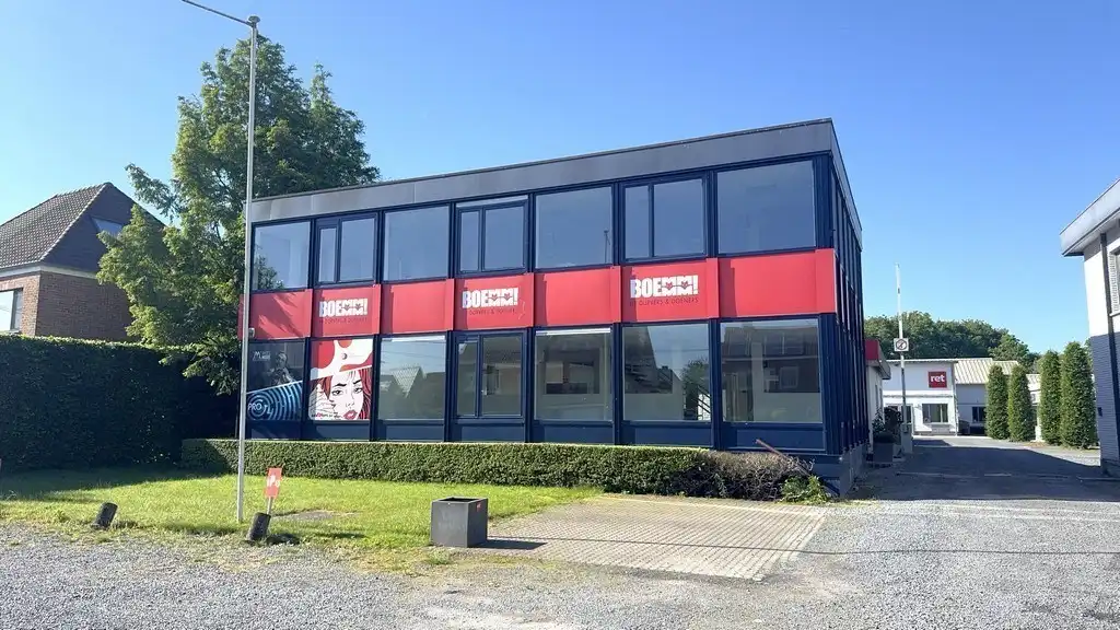 Instapklaar kantoor te huur vlakbij R4 en E40 in Drongen foto 12