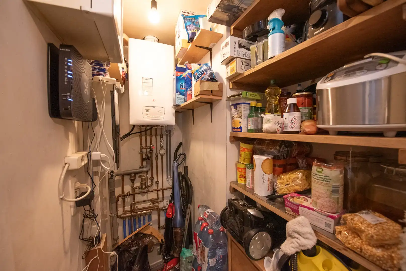 Gelijkvloers appartement TE HUUR op een centrale ligging! foto 8