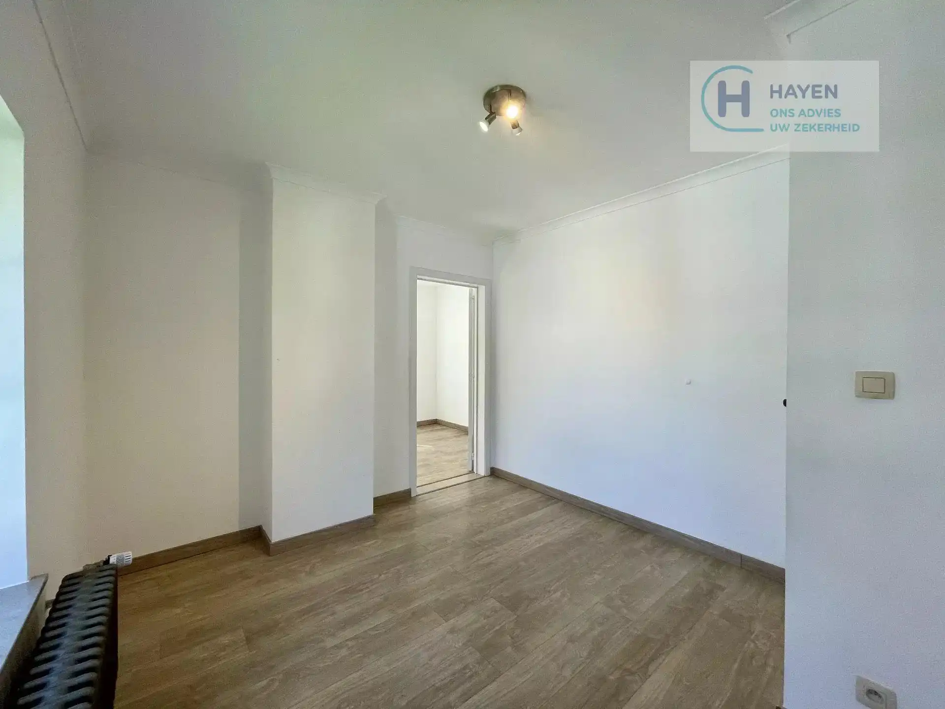 Villa met 4 slaapkamers en tuin foto 30