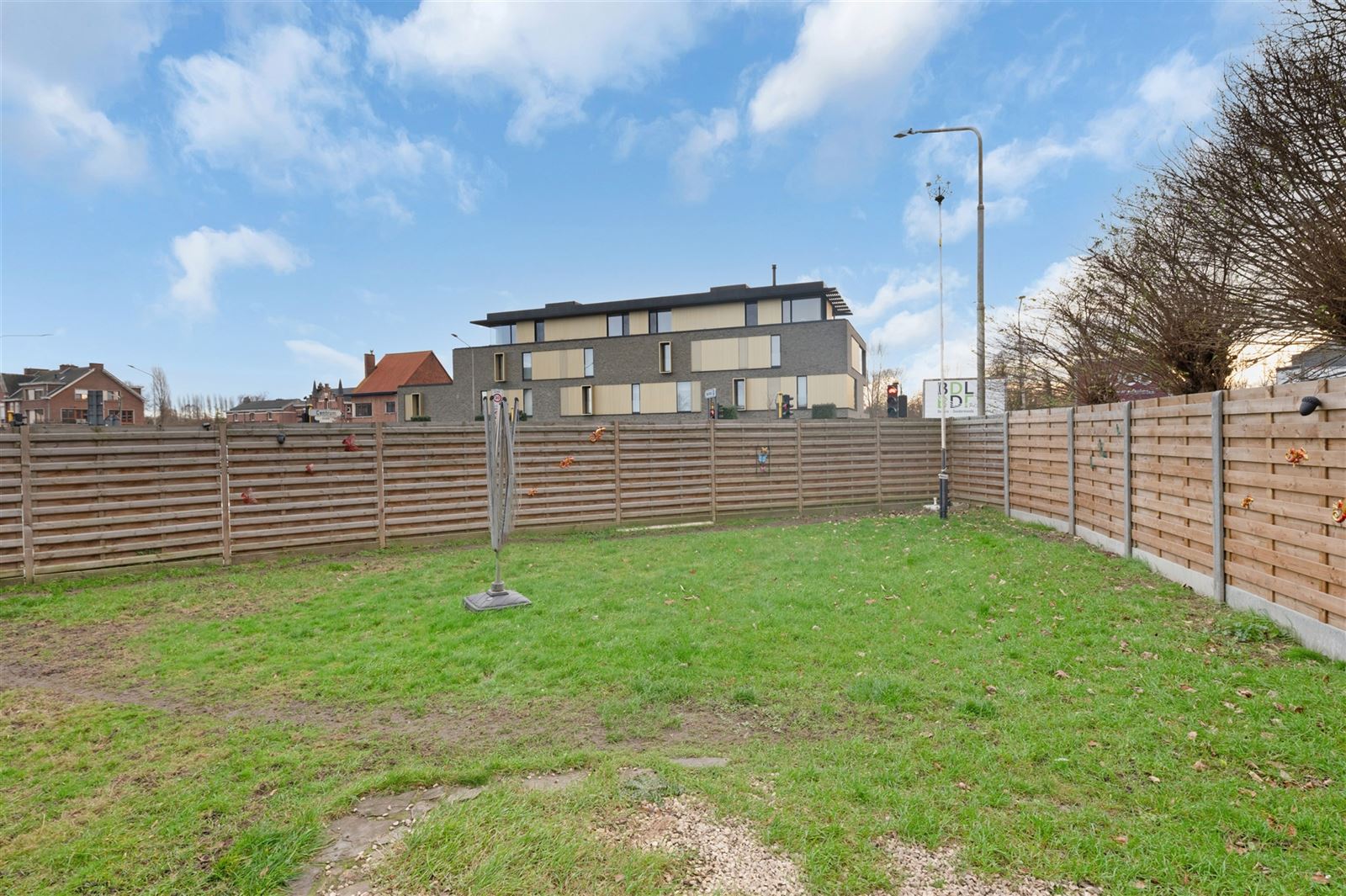 Open bebouwing met tuin en 4 à 5 slaapkamers Dendermonde !! foto 3