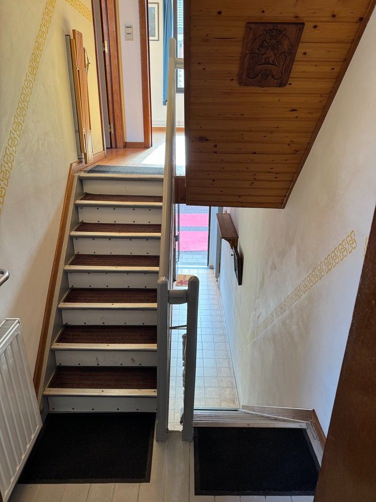Goed gelegen rijwoning met tuin foto 12