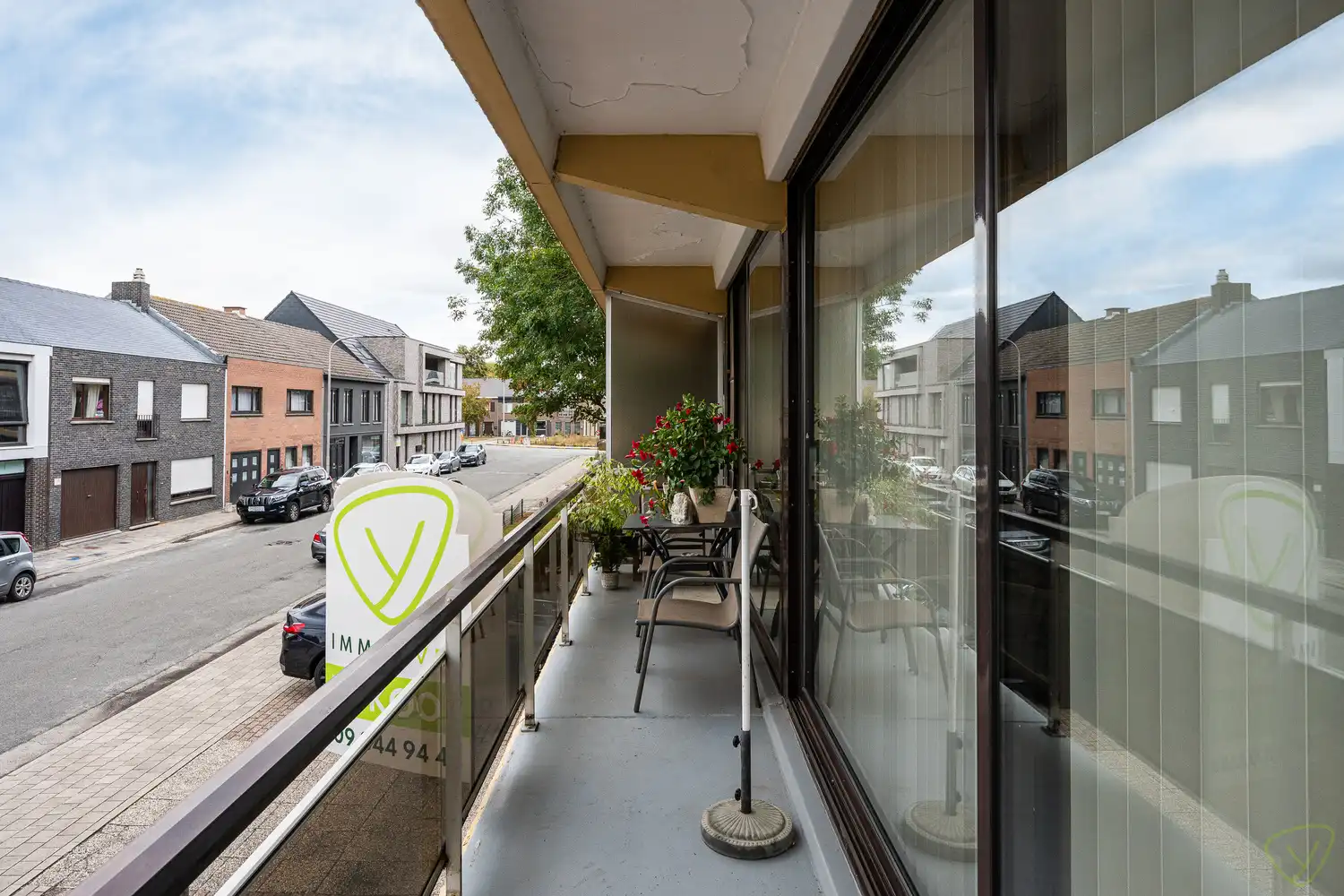 Zonnig en ruim appartement in een rustige residentie op enkele passen van de Markt van Eeklo! foto 11