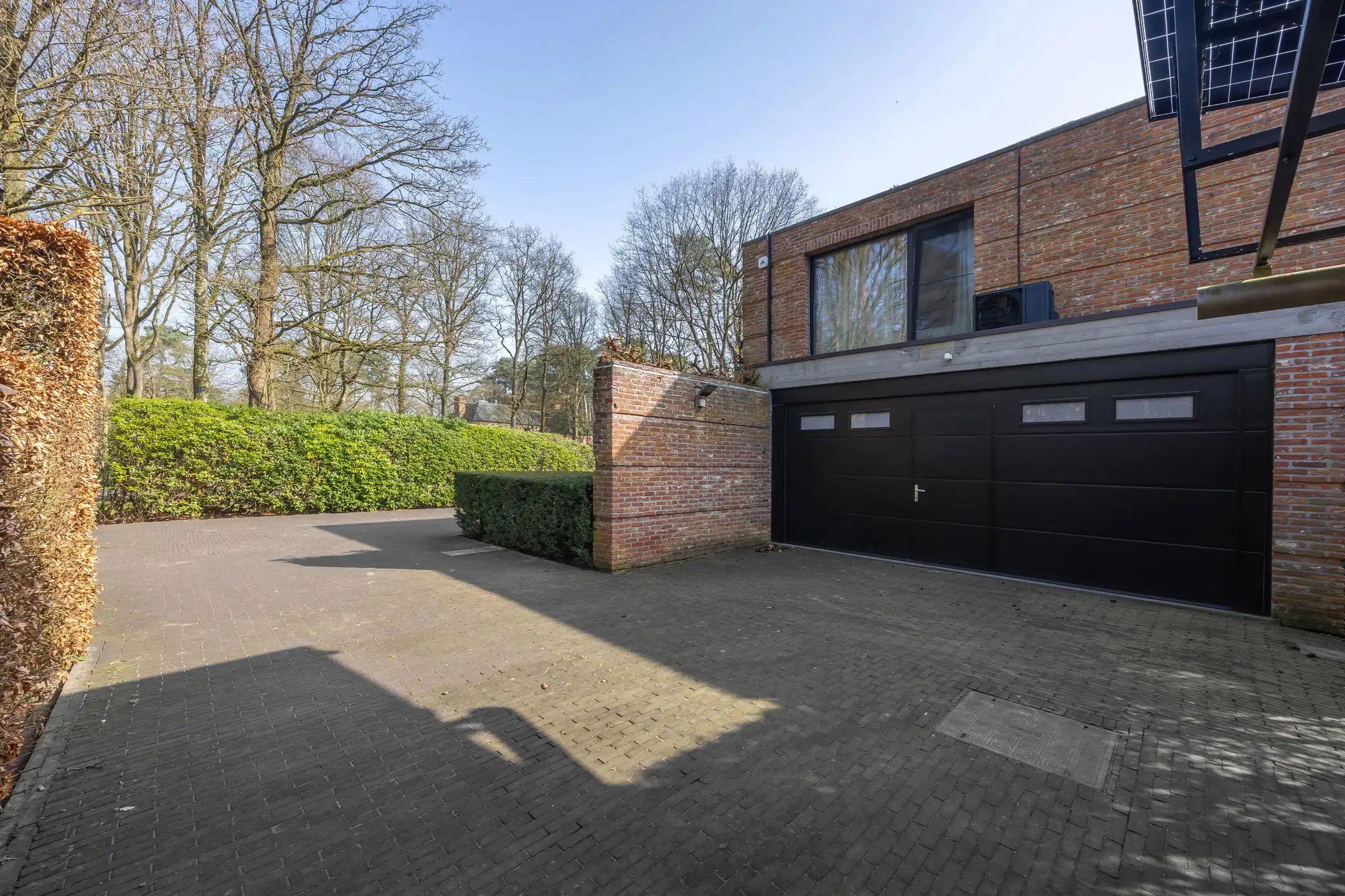 Architectenvilla met zwembad en ZW tuin in Hof Ter Linden foto 57