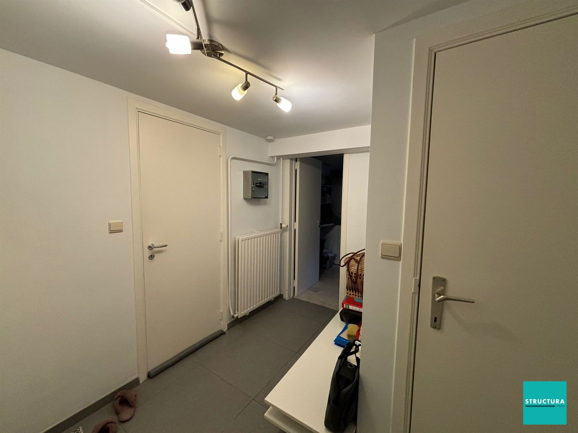 Woning met 4 slaapkamers en 2 badkamers foto 20