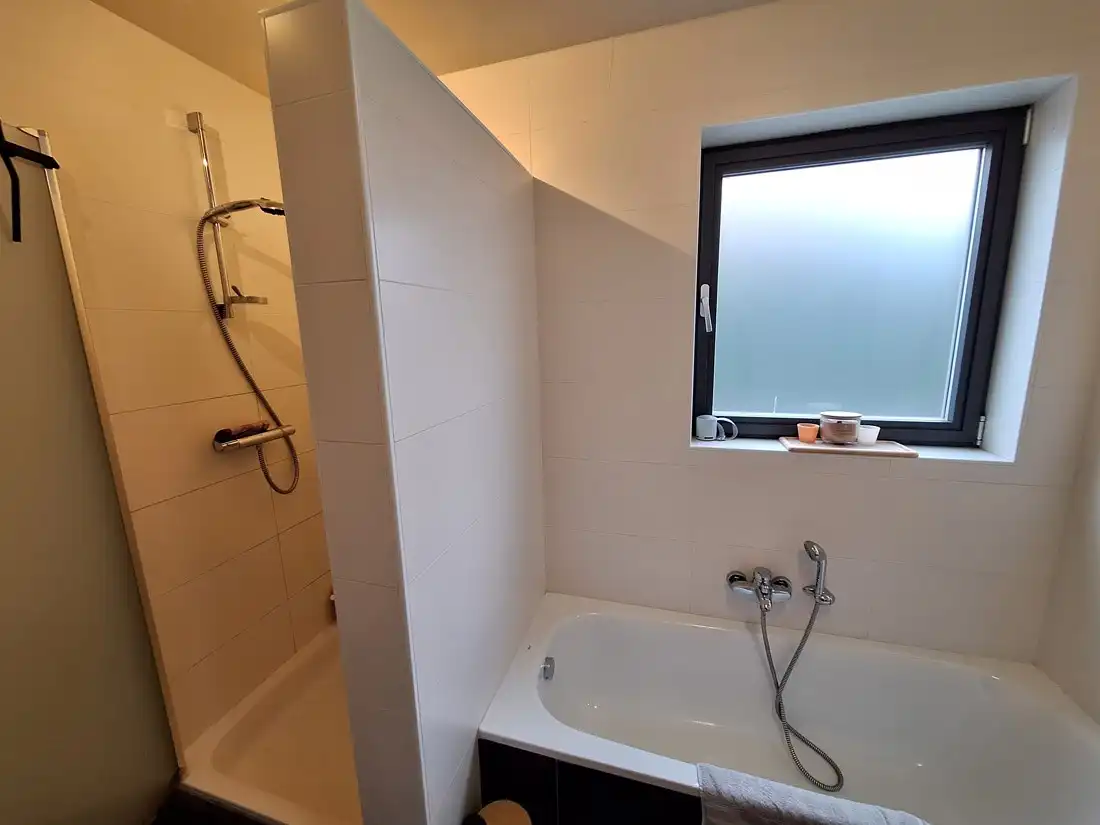 Modern gelijkvloers appartement te Lummen foto 12