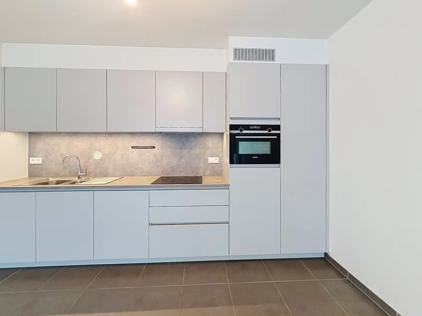 Rustig en energiezuinige Assistentiewoning, met terras en zeezicht.  foto 3