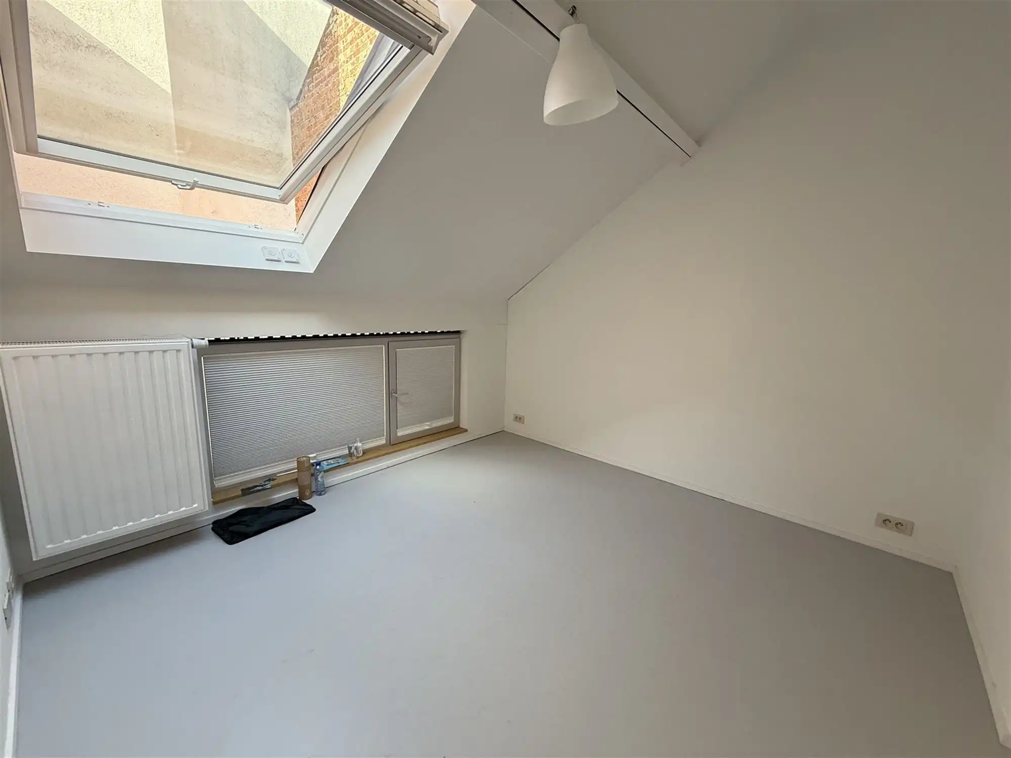 Ruim 3 slaapkamer appartement in centrum Brussel foto 6