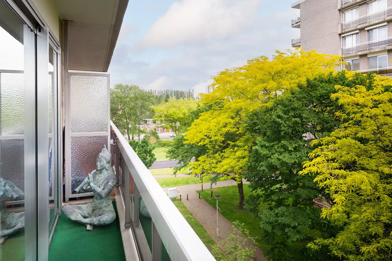 Instapklaar appartement op centrale ligging foto 10