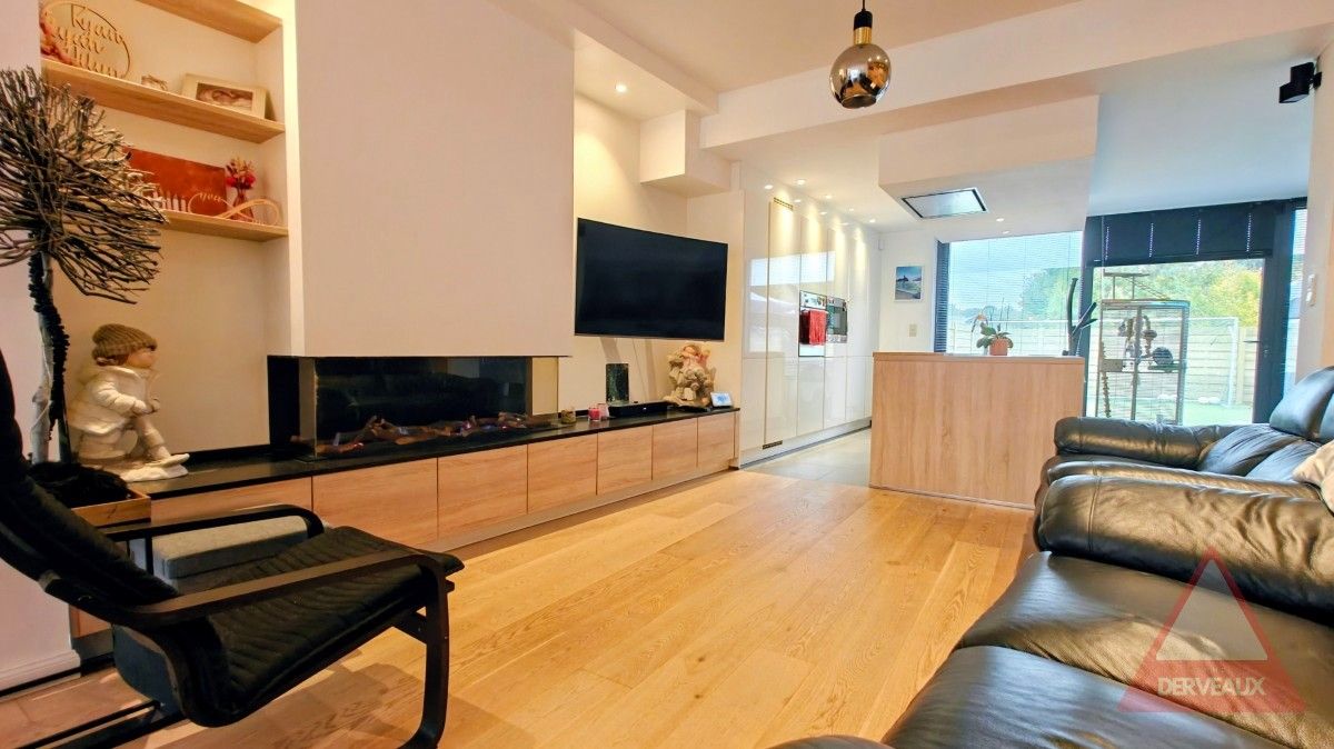 Zonnebeke – Energiezuinige, centraal gelegen woning met 4 slaapkamers foto 5