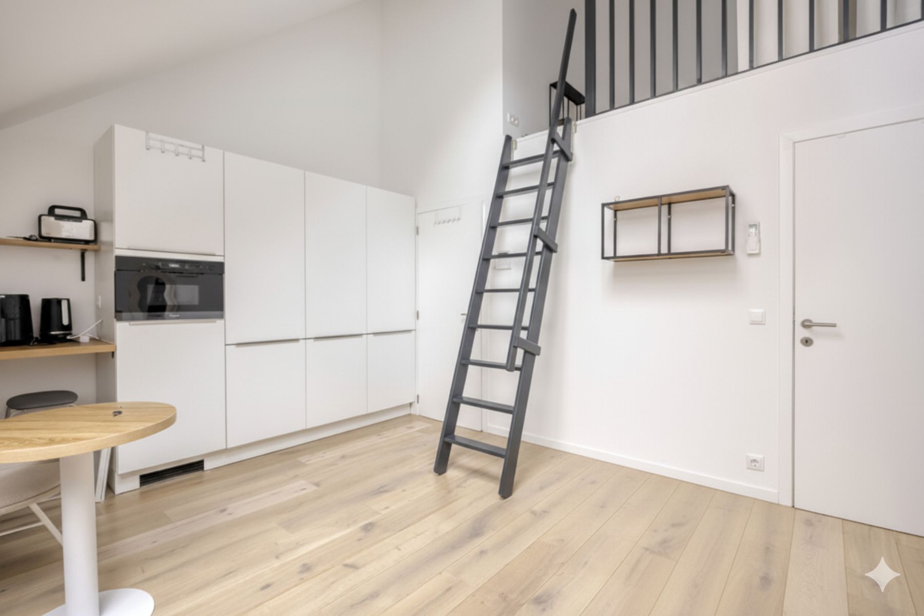 Opbrengsteigendom 6 entiteiten nabij Stadscentrum foto 22
