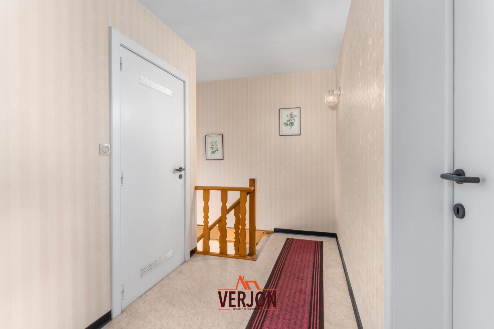 1ste kijkmoment 24/01/26! Gezellige en praktische woning met afgesloten tuin en ruime garage in Ardooie! foto 8