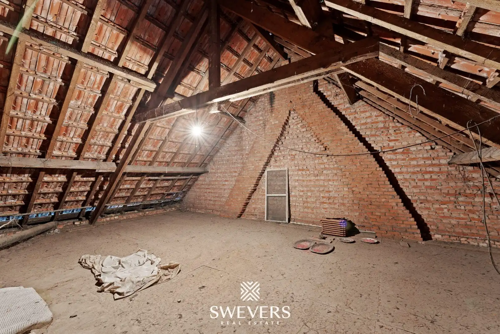 Ruimte en renovatiepotentieel in Tessenderlo-Ham foto 27