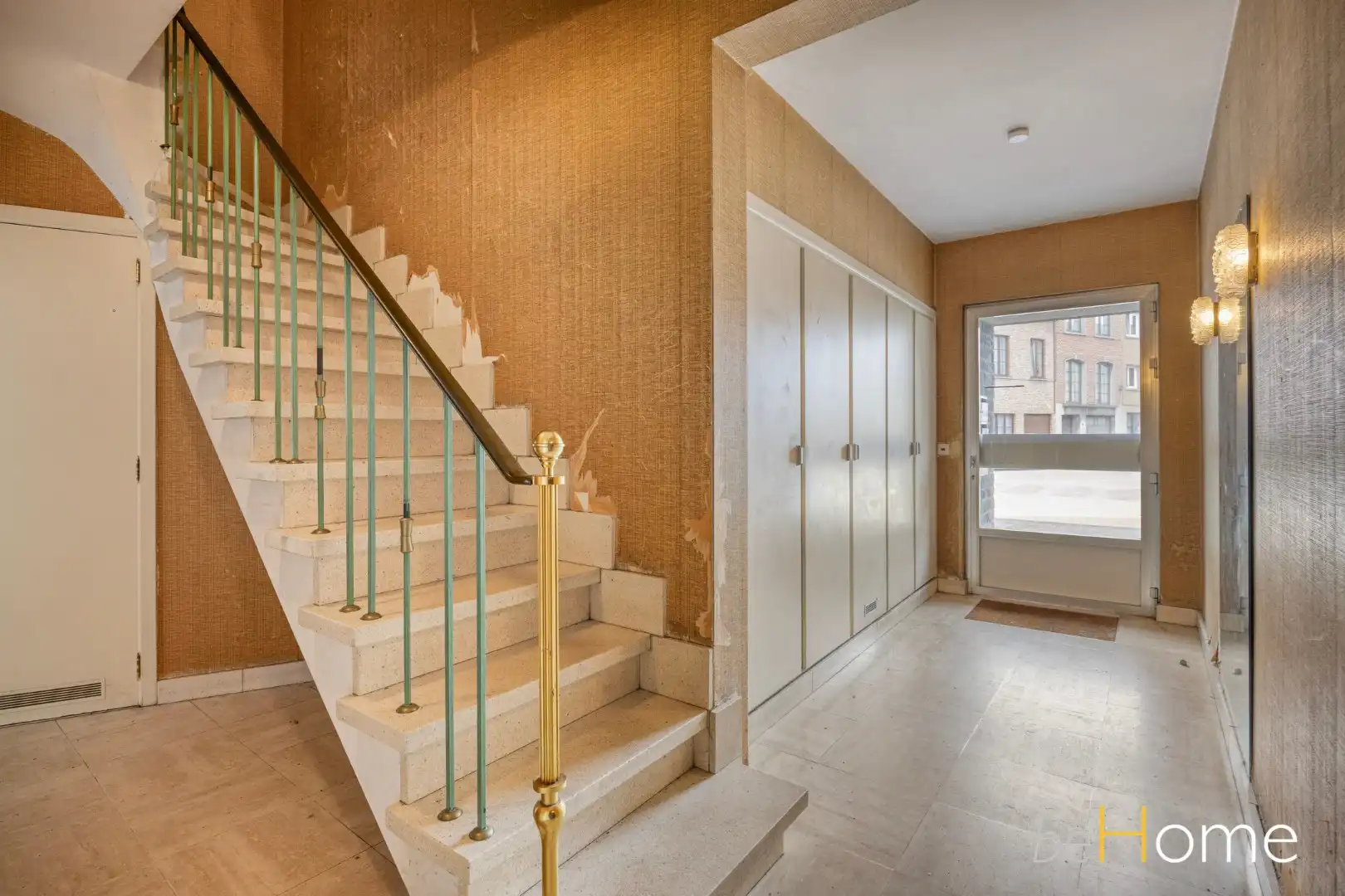 Opbrengsteigendom met 5 appartementen en 2 garages op toplocatie in Merchtem foto 5