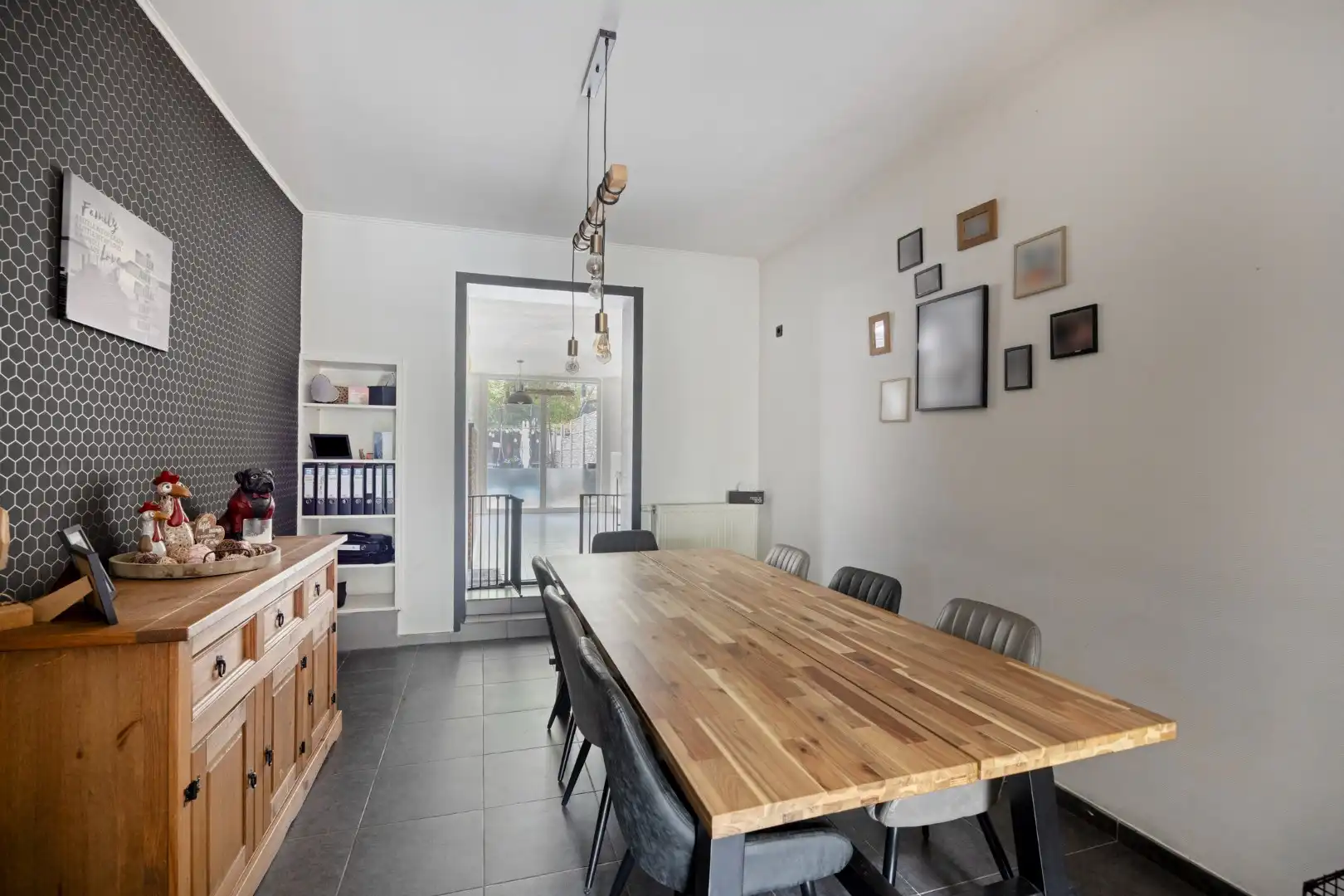 Gerenoveerde woning met 4 slaapkamers en tuin - centrum Tongeren foto 9