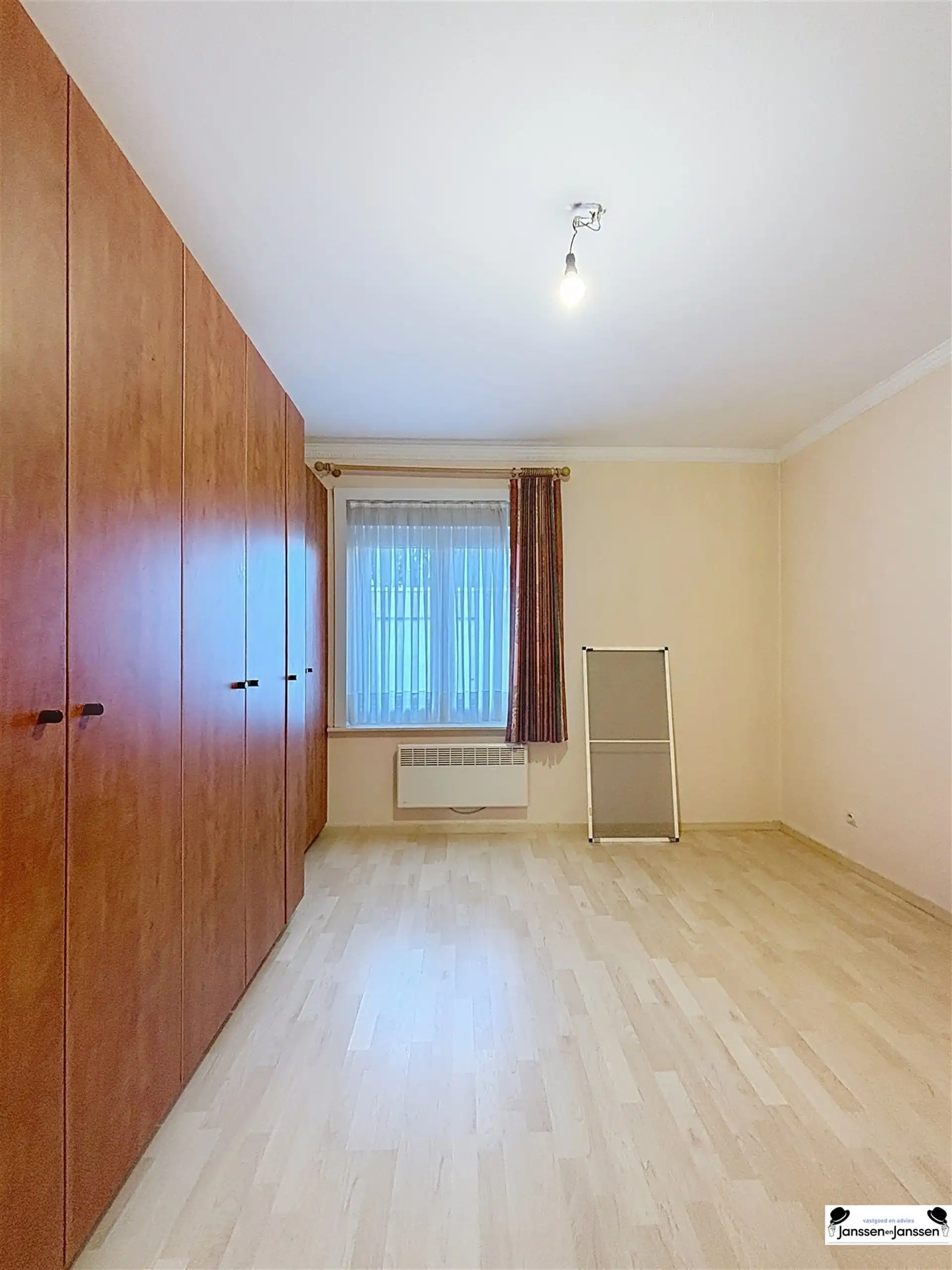 Ruim gelijkvloers appartement met topligging in Oostende foto 16