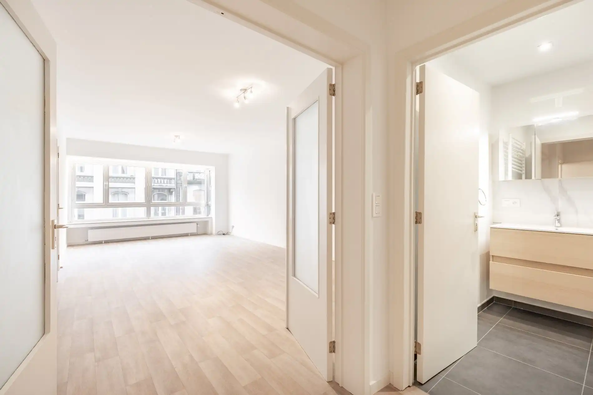 Appartement met 2 slaapkamers in hartje Leuven  foto 2