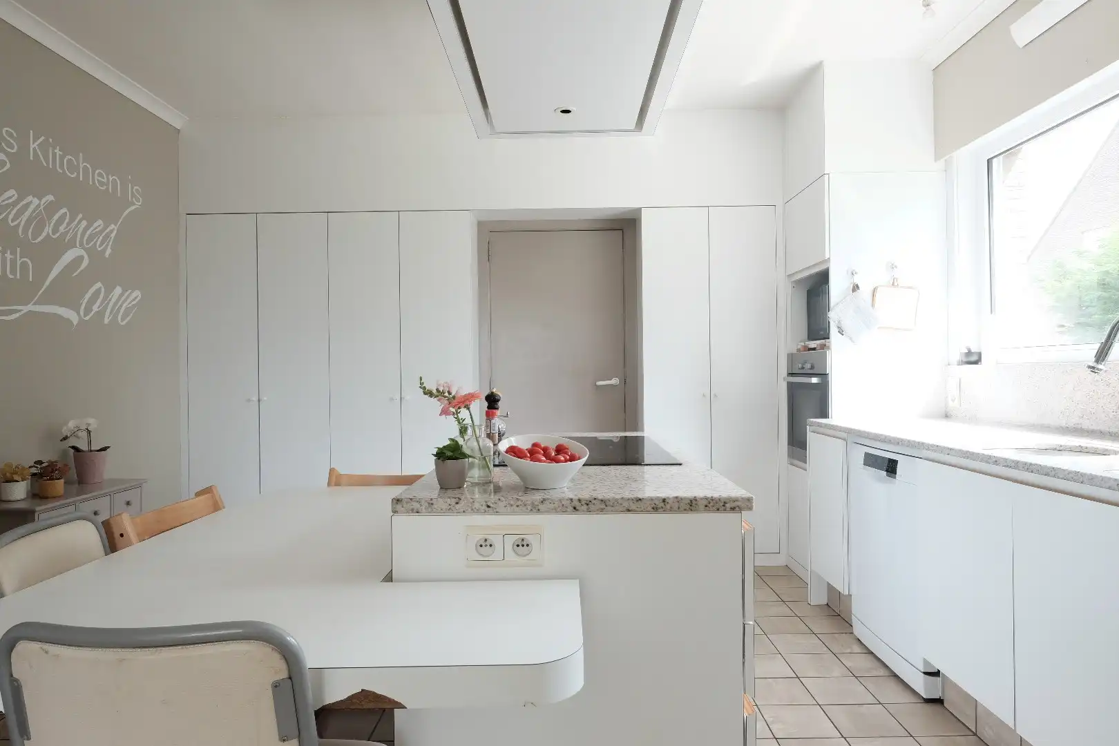 Alleenstaande gelijkvloerse woning op ruim perceel van 1.748 m² in Hooglede foto 13