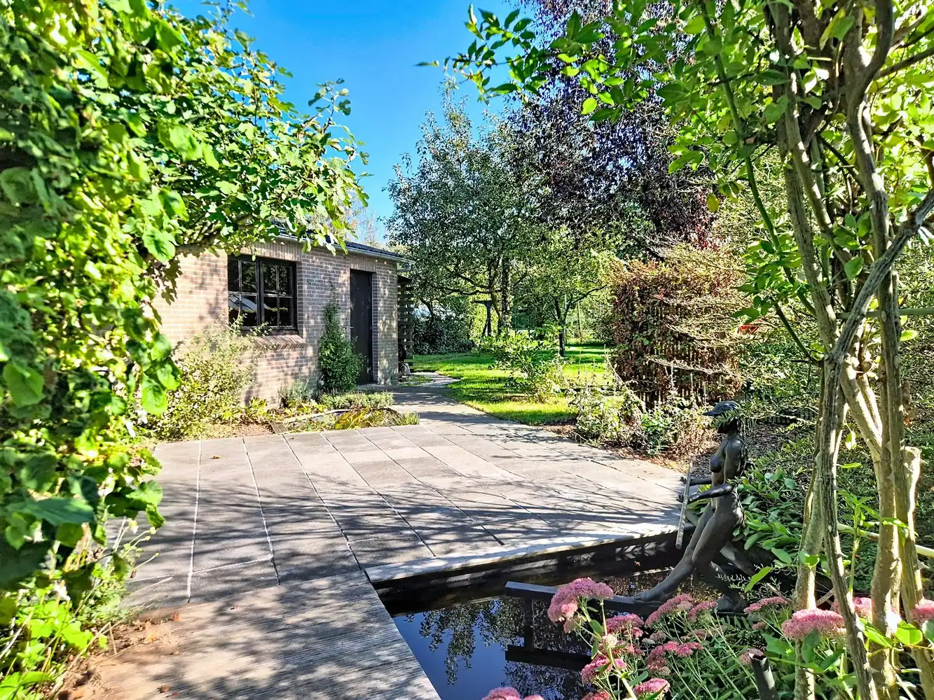 Lichtrijke, ruime gezinswoning op prachtig perceel van 1621m² foto 22