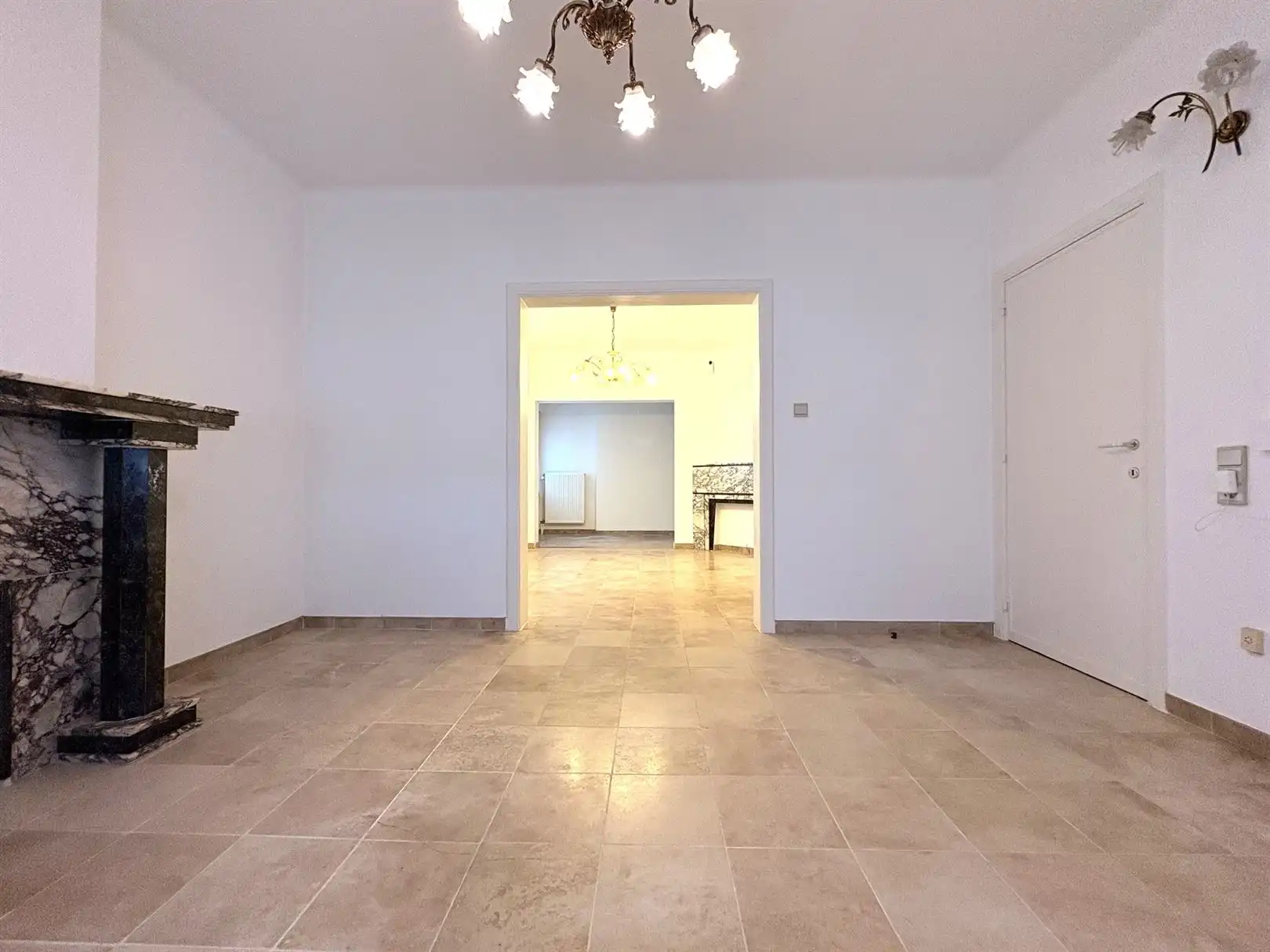 WONING MET MAGAZIJN VAN 216 M²  foto 3
