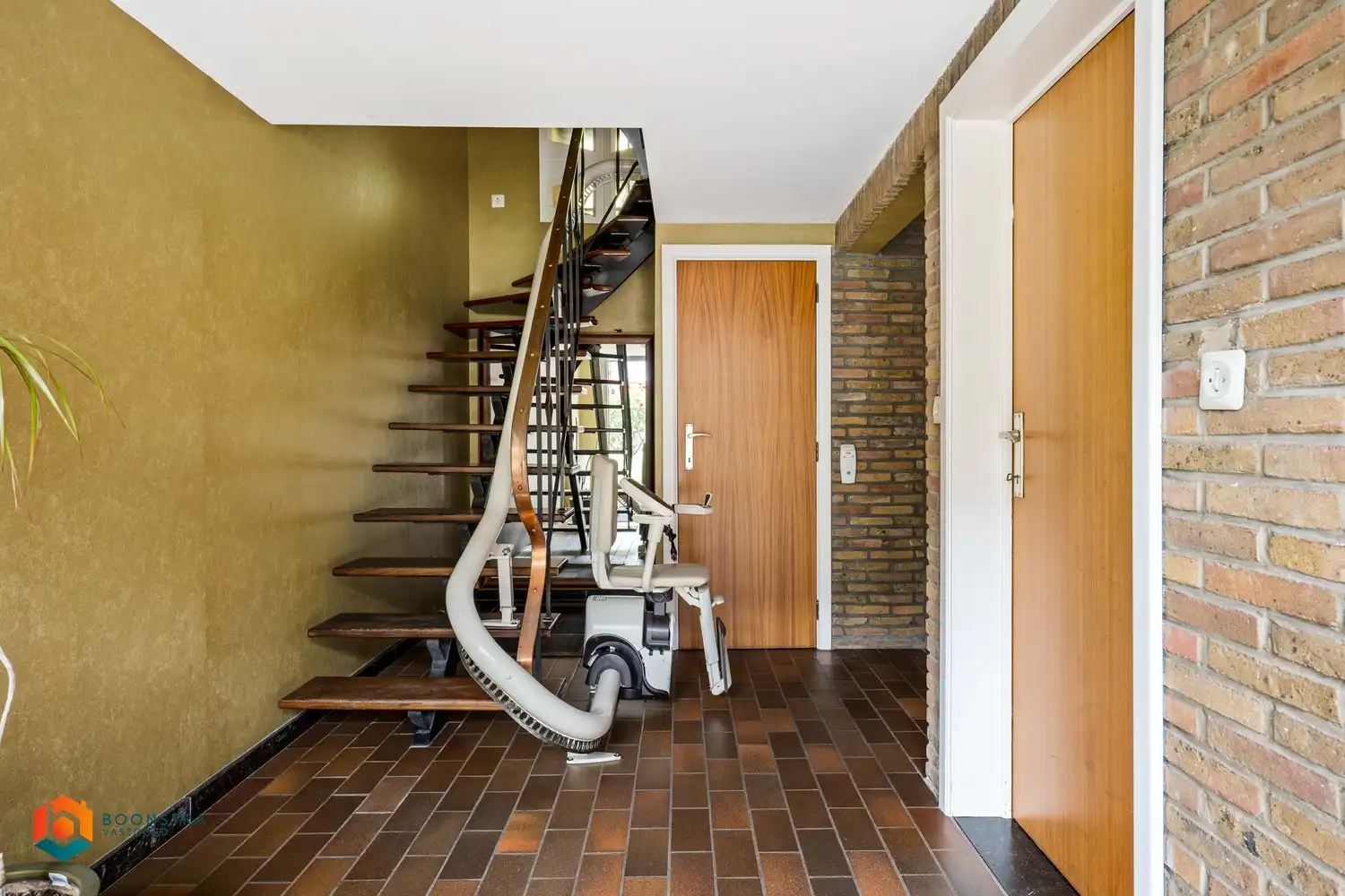 Instapklare woning met 4 slaapkrs te Koningslo foto 2