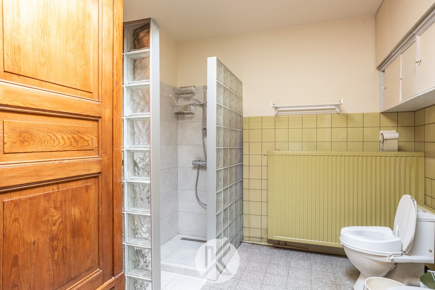 Woning op een ruim perceel met uitzicht op agrarisch gebied foto 15