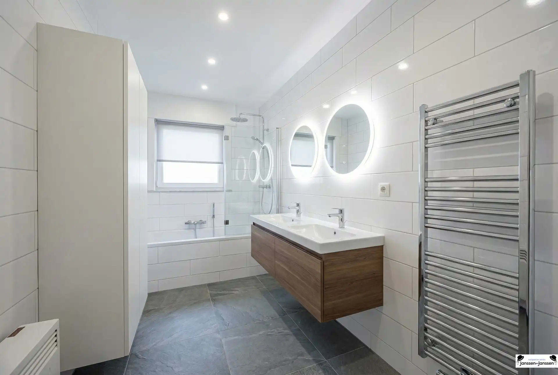 Verrassend ruime villa met ZW-gerichte tuin!  foto 13