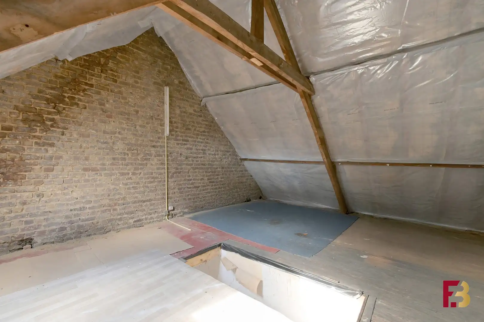 Woning met veel potentieel op toplocatie nabij UZ Gent foto 12