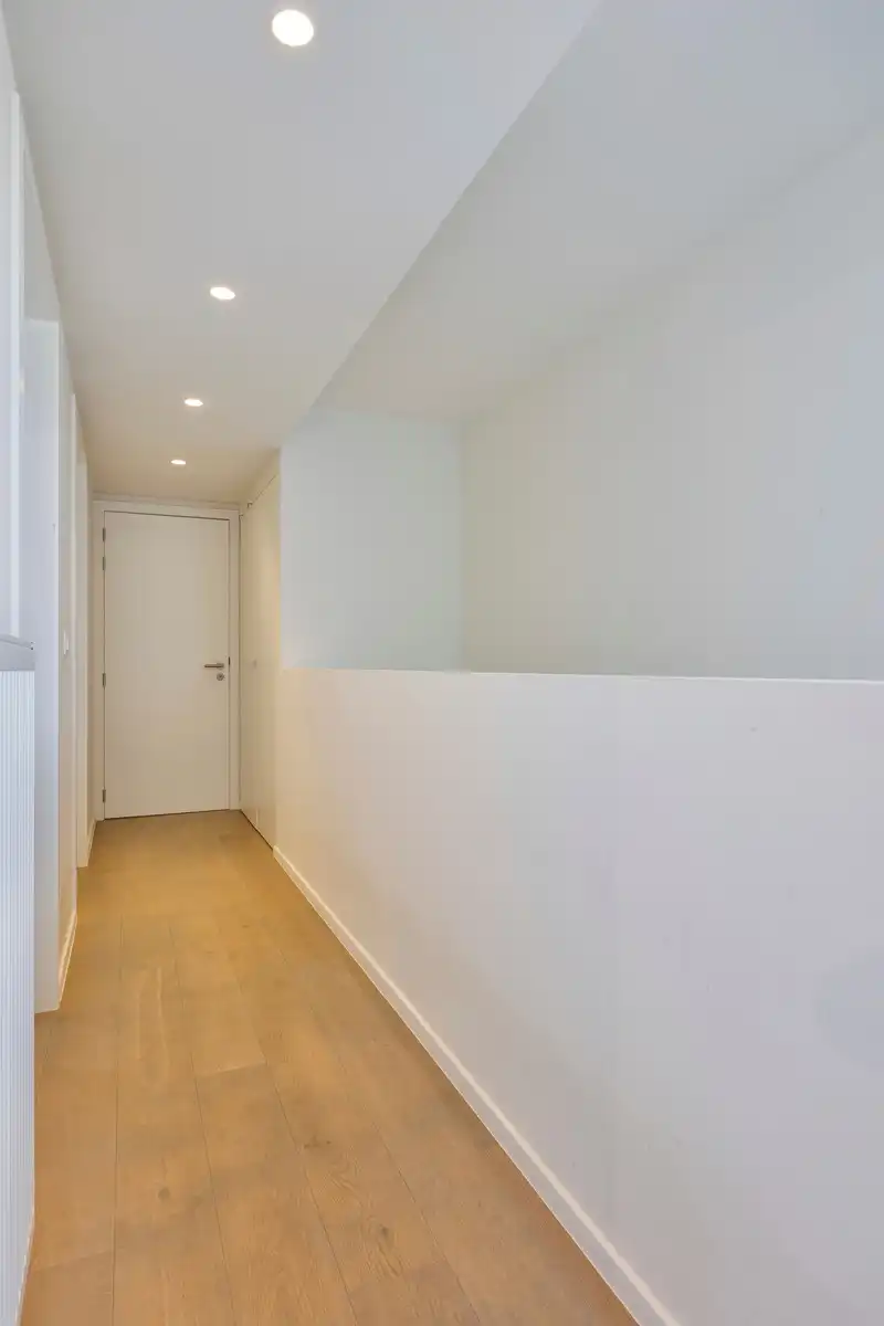 RECENTE HEDENDAAGSE WONING OP 5A12CA MET 3 SLK TE GUIGOVEN. INTERESSANT INVESTERINGSPAND. foto 11