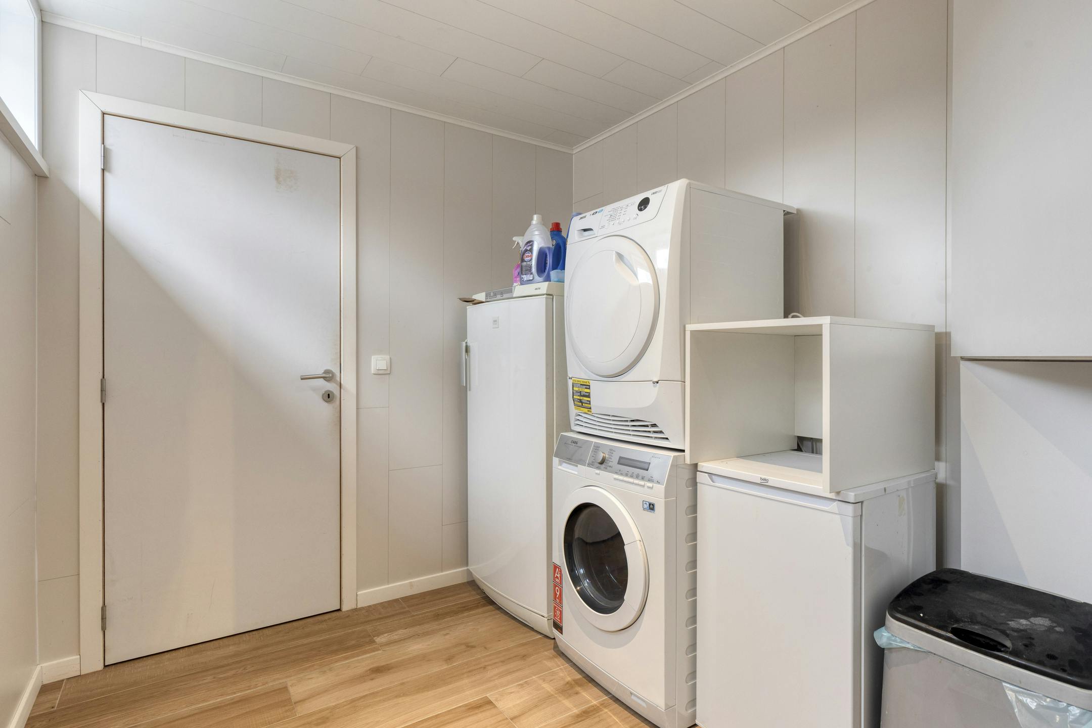 Instapklaar huis te koop in Ligywijk met twee kamers foto 21