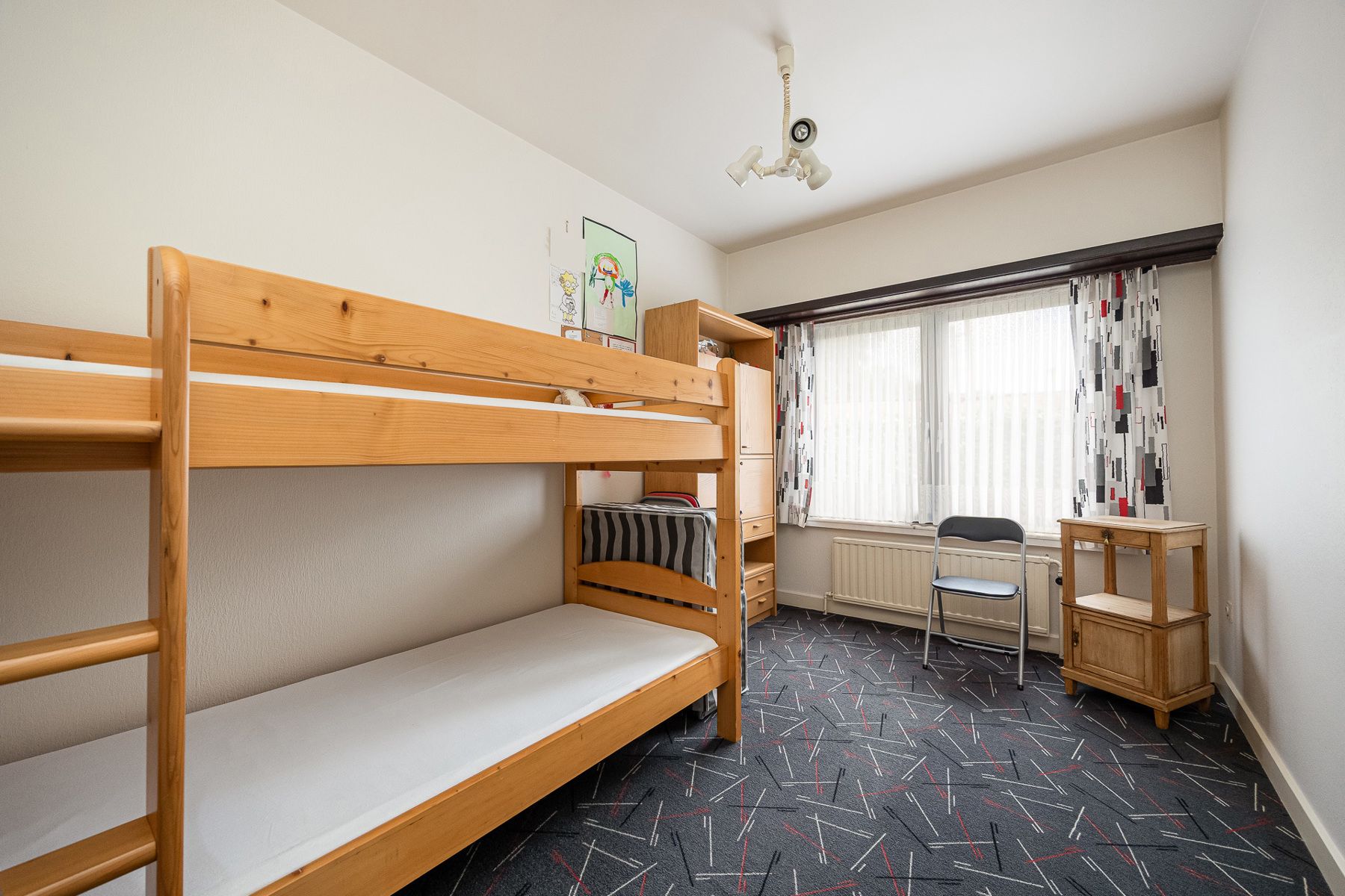 Laagbouwwoning met 4 slaapkamers op een perceel van 2.148m². foto 10