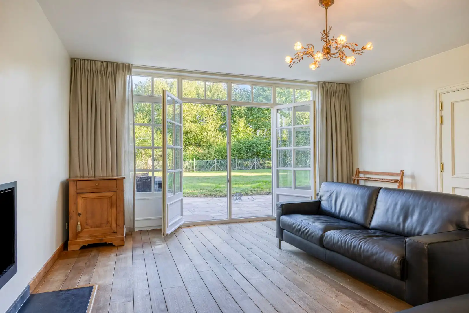 Villa met bureau,  5 slaapkamers, 2 badkamers en ruime tuin in Bierbeek! - EPC 172 kWh/m² - bewoonbare opp. 242 m² foto 5