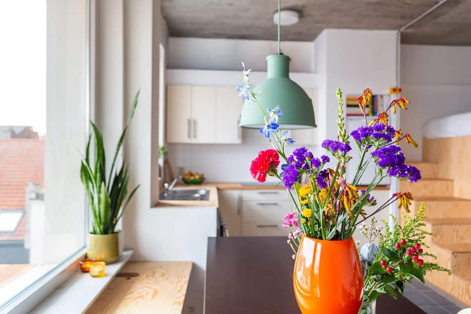 Instapklare studio met loftgevoel en zonneterras foto 8