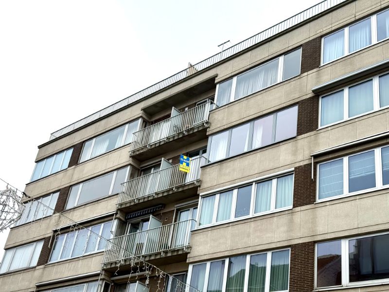 Instapklaar, centraal gelegen appartement met garage foto 3