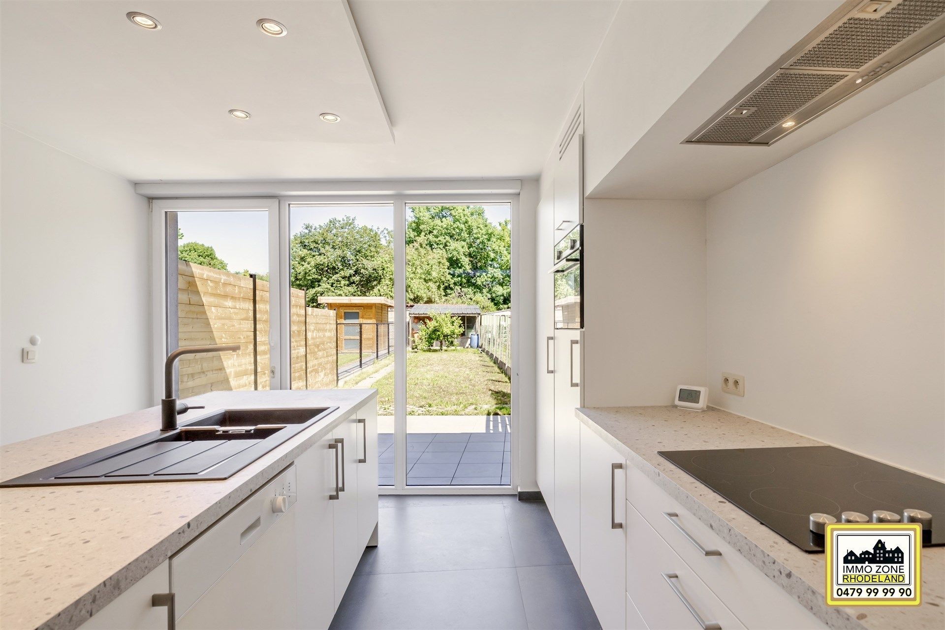 Super instapklare energiezuinige woning met 4 slpks en tuin foto 11