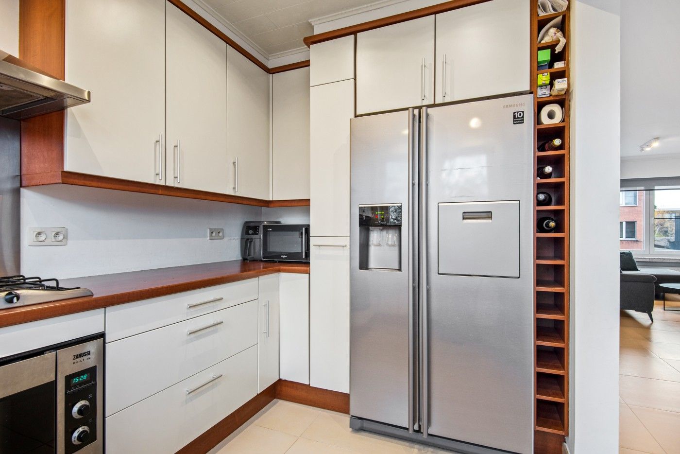 Ruime bel-etagewoning met 3 slpk, terras, tuin en inpandige garage foto 11