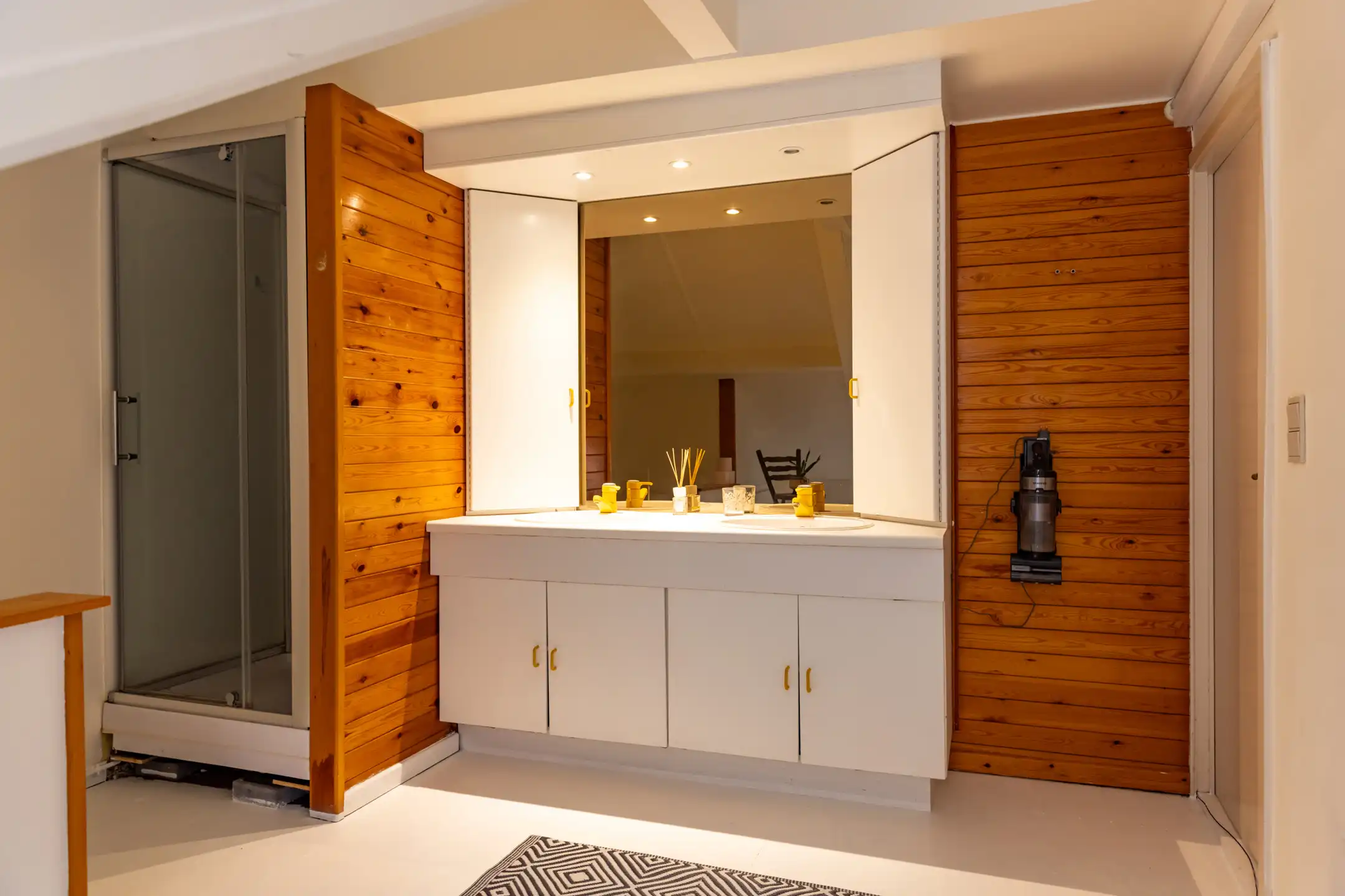 Karaktervolle gesloten bebouwing in het centrum van Sint-Amands, nabij de Schelde foto 36