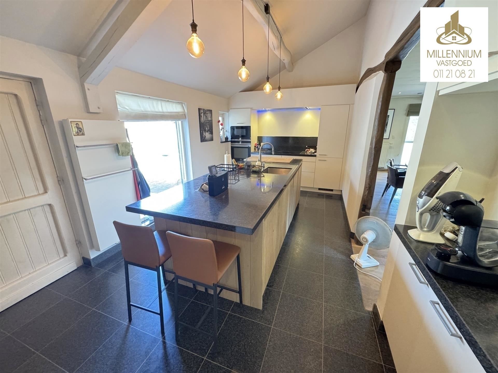 Ruime 5-SLK Woning met bijwoning foto 16