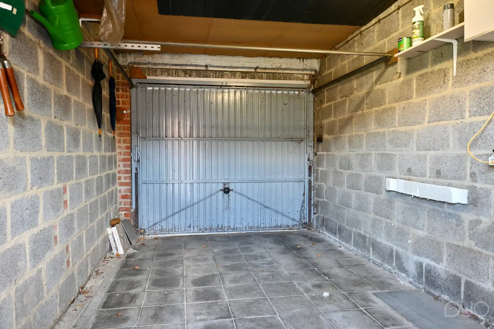 Woning met veel potentieel in een rustige woonwijk in Sint-Truiden foto 18