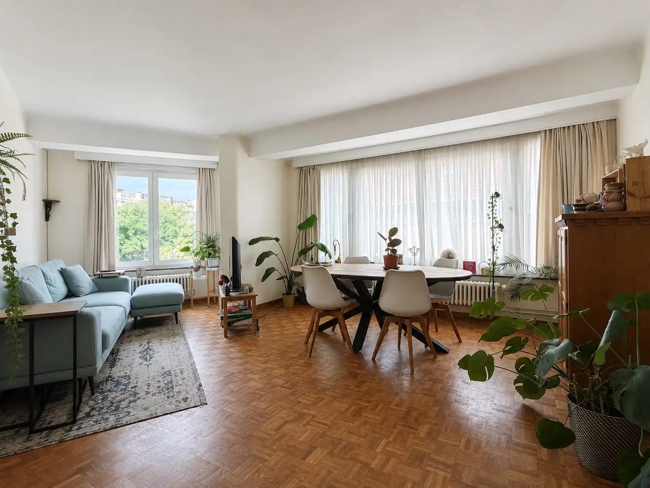 Energiezuinig twee slaapkamer appartement met mooi zicht over het Zuidpark foto 4