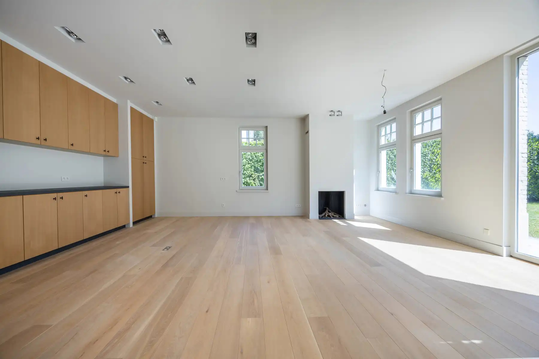 Magnifieke villa op 2.415 m² in residentiële wijk foto 15