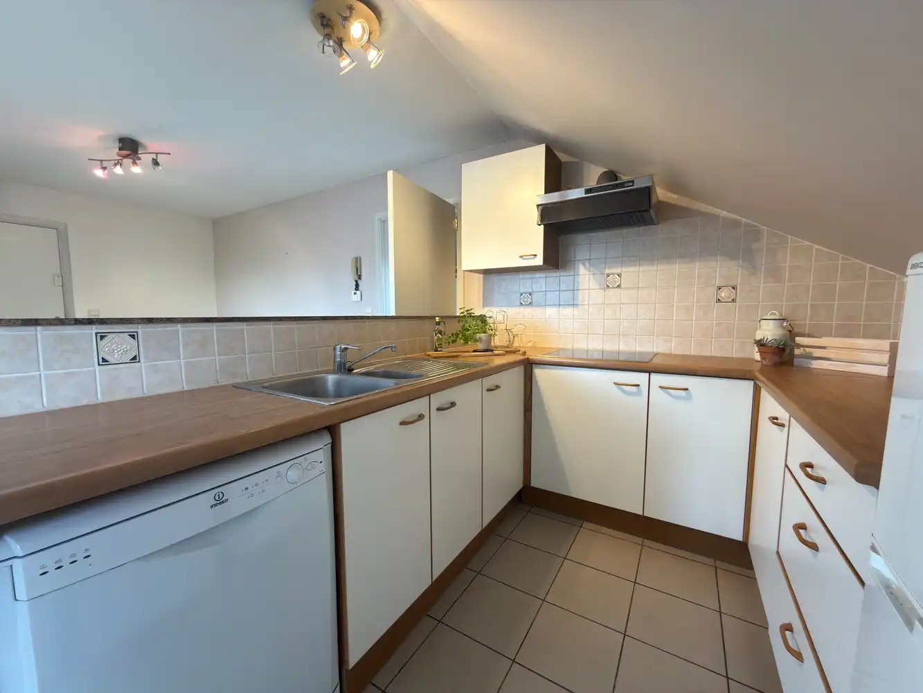 TE HUUR I 2 SLPK I VLAK BIJ MECHELEN foto 7