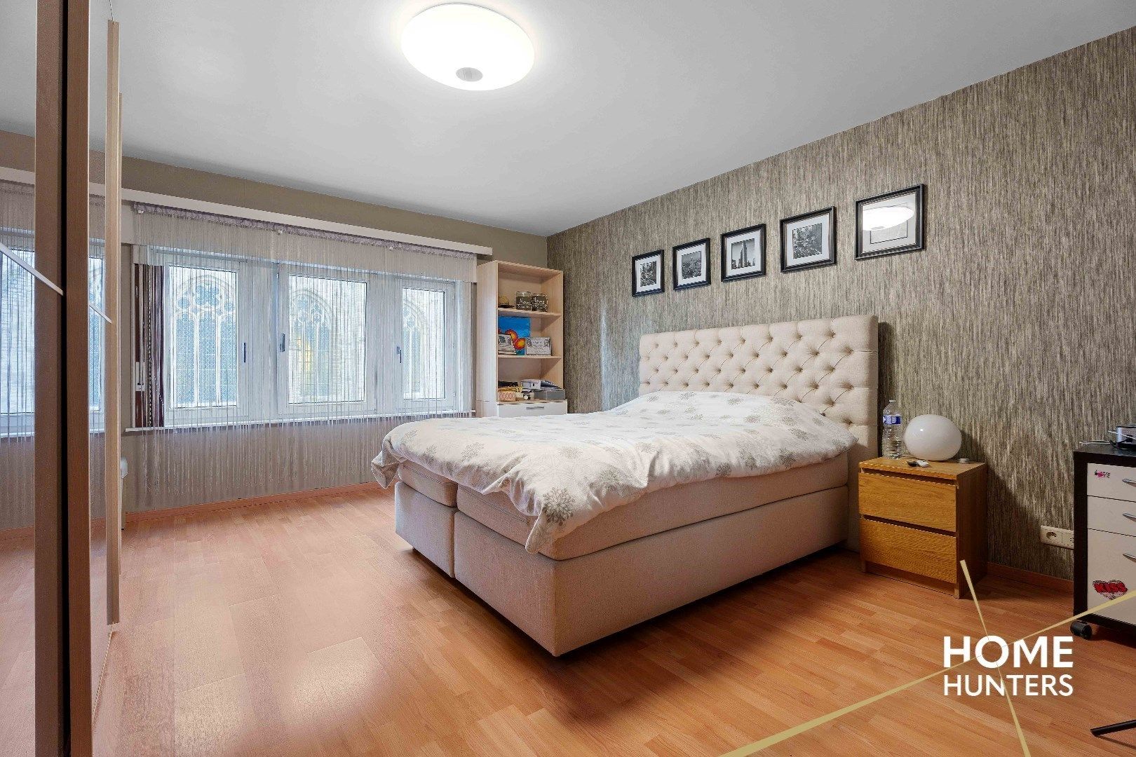 Instapklare woning in hartje Wervik met tal van mogelijkheden foto 7