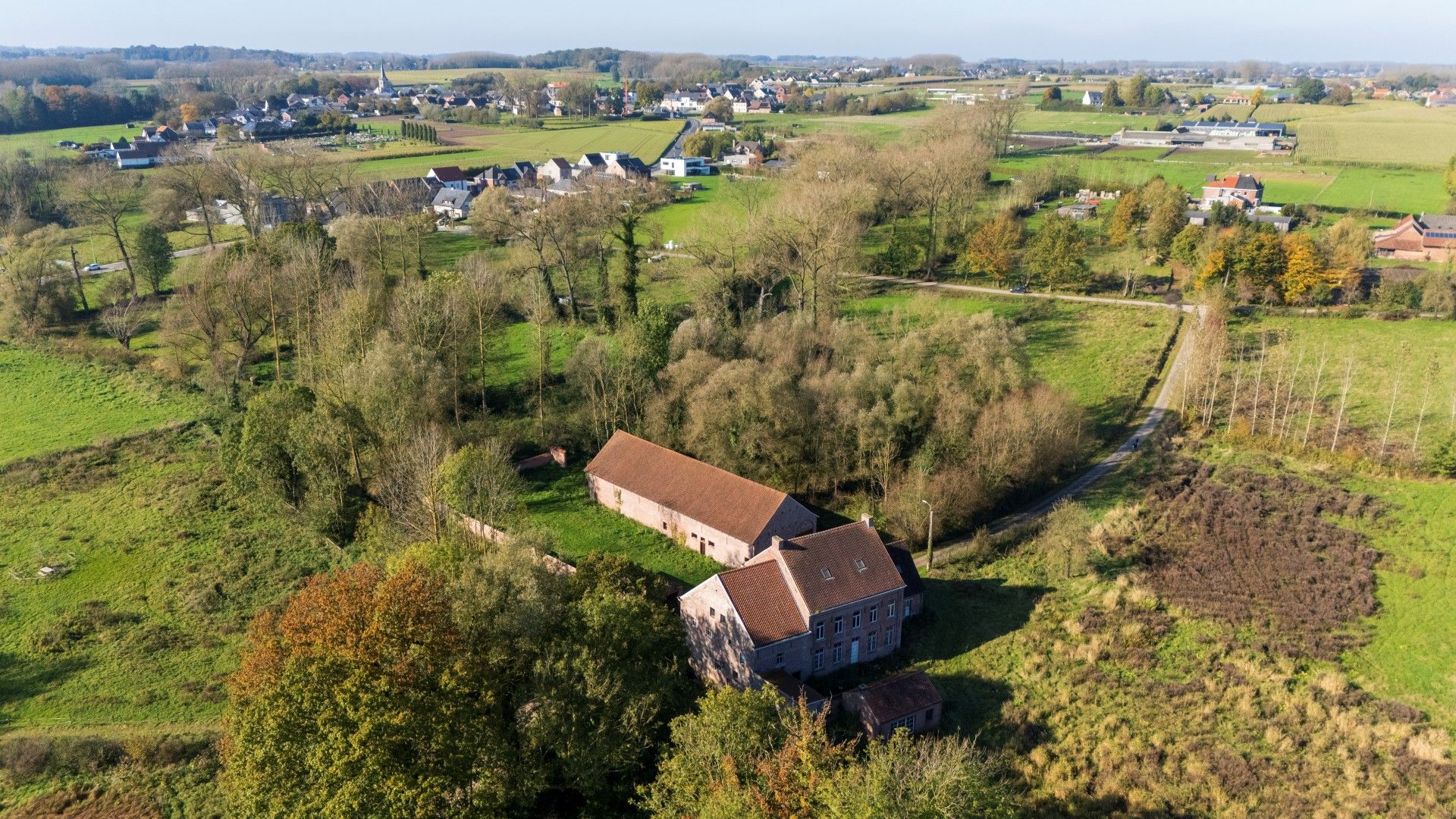 Monumentale Engelsmolen te koop op 3,4 hectare en verschillende mogelijkheden foto 14